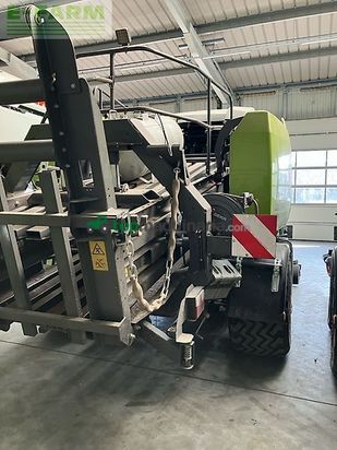 Empacadora gigant - Claas - quadrant 5200 fc tandem