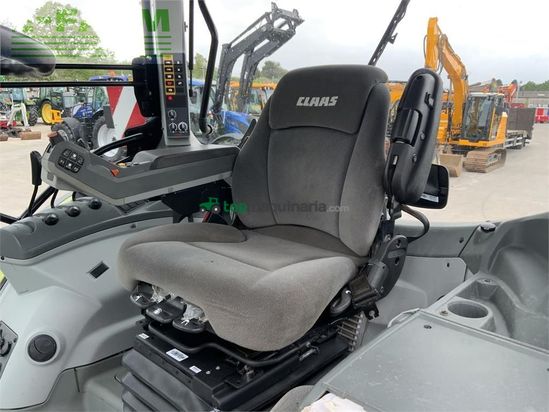 Tractor agrícola - Claas - 650 arion tractor (st25367)