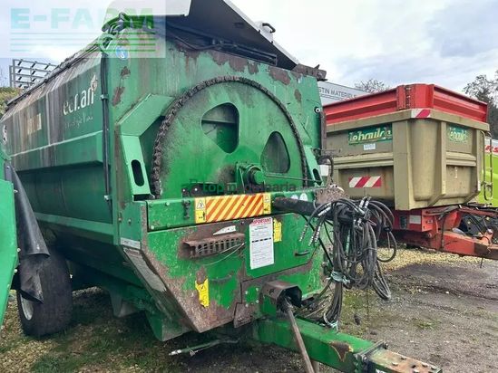 Remolqu esparcidor - Keenan - mecafibre340