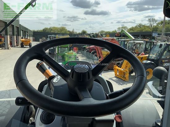Tractor agrícola - New Holland - t7.270 blue power tractor (st24278)