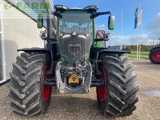Tractor agrícola - Fendt - 832 vario gen5
