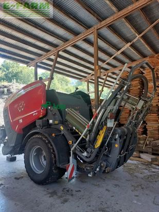 Empacadora gigant - Massey Ferguson - 3130 f protec