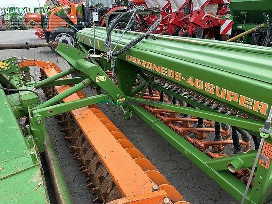 Sembradora - Amazone - ke 402 + d8-40 super
