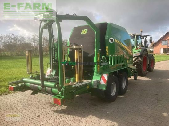Empacadora gigant - John Deere - v451r
