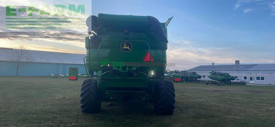 Cosechadora de Cereal - John Deere - S785