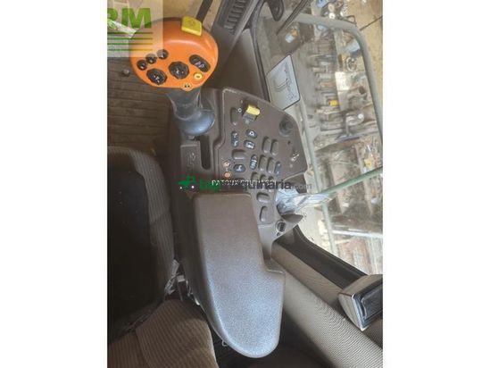 Cosechadora de Cereal - John Deere - 7400 4rm