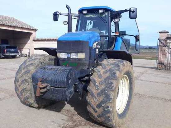 Tractor agrícola - New Holland - TM 190