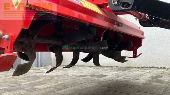 Tractor agrícola - New Holland - Boomer 25