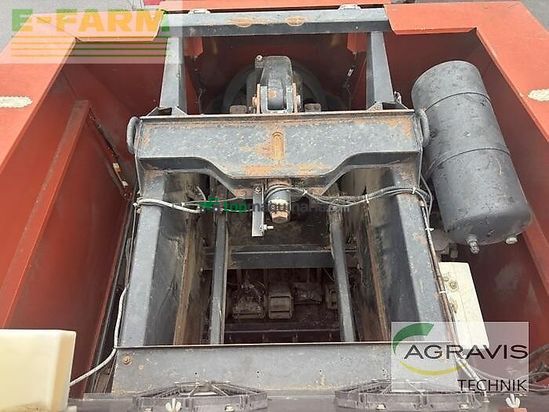 Empacadora gigant - New Holland - 4860