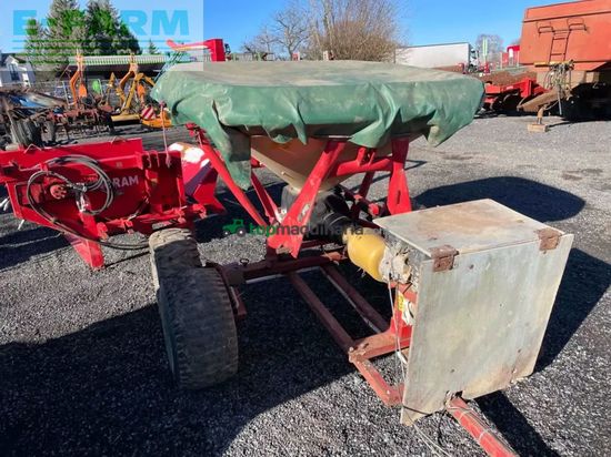 Esparcidor - Vicon - ps604m