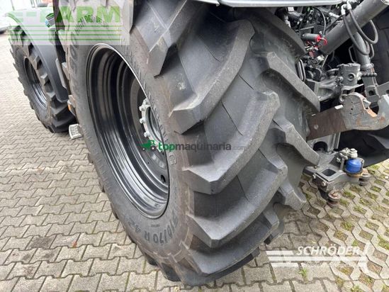Tractor agrícola - Valtra - q 245
