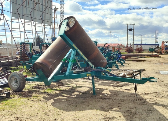 Rodillo de tubo de 660 de 5 m marca REVILLA