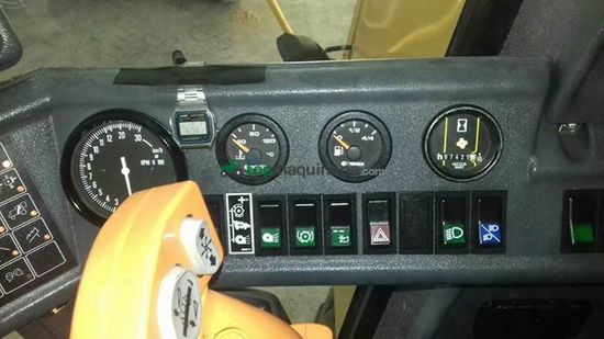 Cosechadora de Cereal - New Holland - TC 56