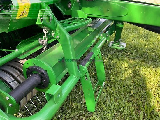 Empacadora gigant - John Deere - f441m