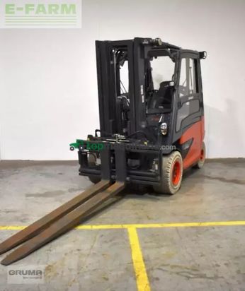Elevadora - Linde - e 50 hl 388