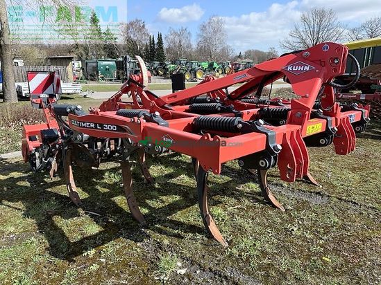 Cultivador - Kuhn - cultimer l300ns