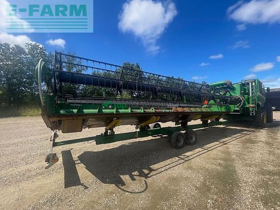 Cosechadora de Cereal - John Deere - t670i, 4 wd