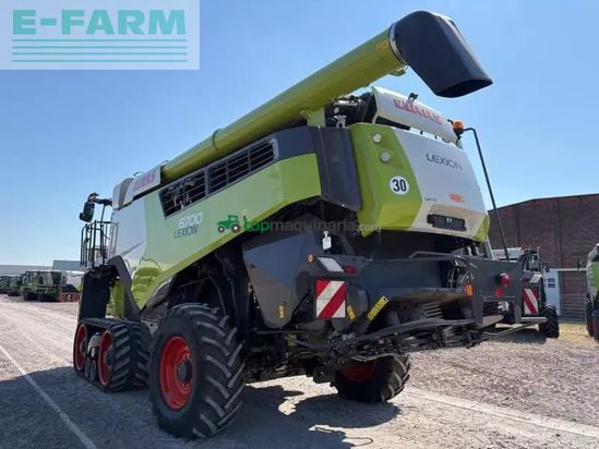 Cosechadora de Cereal - Claas - lexion 8700 terra trac