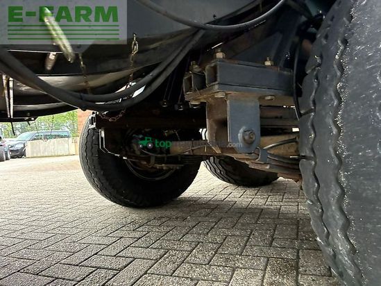 Empacadora gigant - Vicon - lb12200