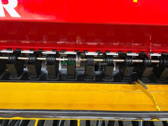 Grada rotativa - Pöttinger - Lion 301