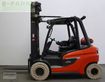 Elevadora - Linde - h 30 t 1202