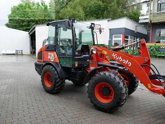 Minicargadora - Kubota - r090