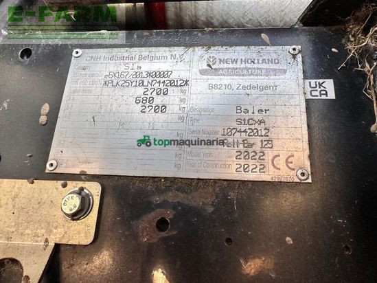 Empacadora gigant - New Holland - br 6090 / roll-bar 125