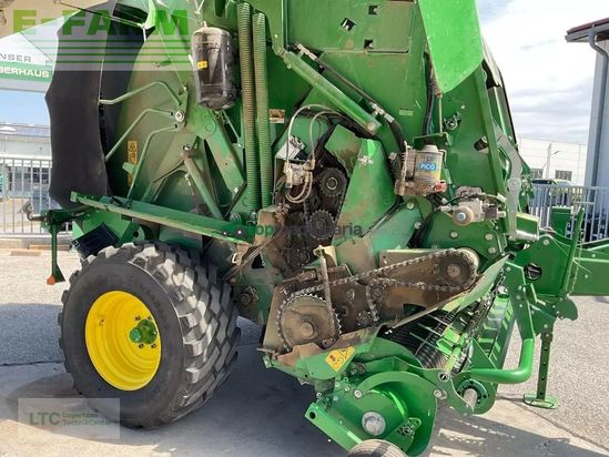 Empacadora gigant - John Deere - v461r hc25