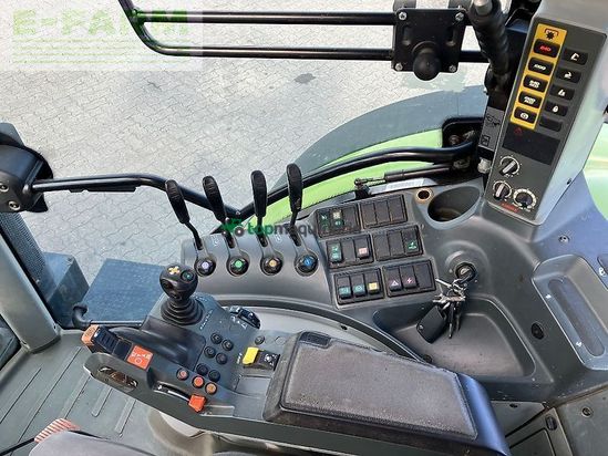Tractor agrícola - Claas - arion 640 cis hexashift