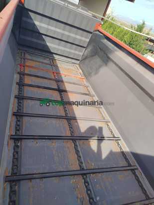 Remolque  esparcidor Santamaría modelo HT 125