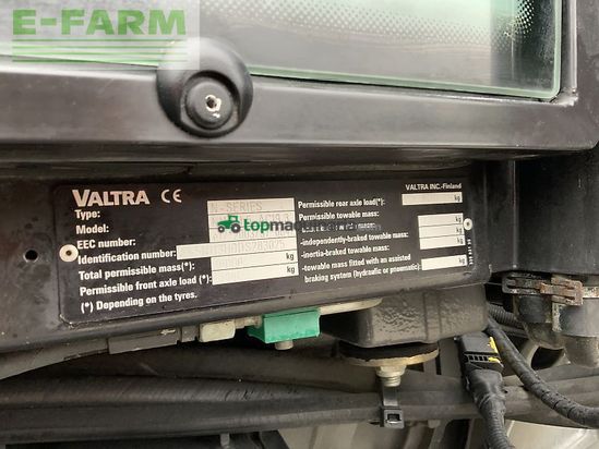 Tractor agrícola - Valtra - n113 hi tech tractor (st23833)