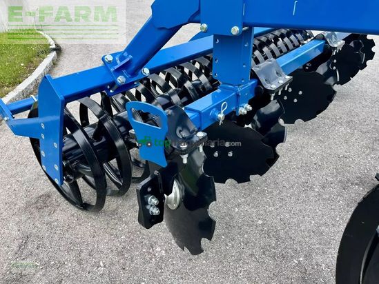 Cultivador - Agco - profi line beta ii - grubber 3m gefedert