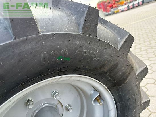 Arado - Kverneland - 3300 s variomat