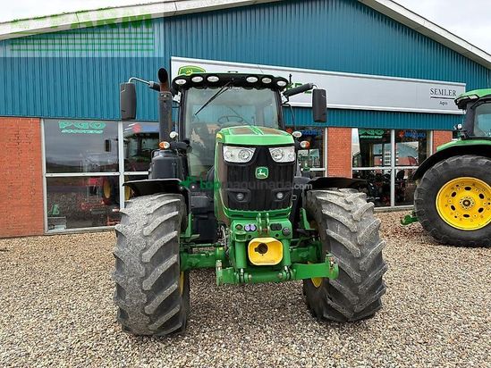 Tractor agrícola - John Deere - 6215r