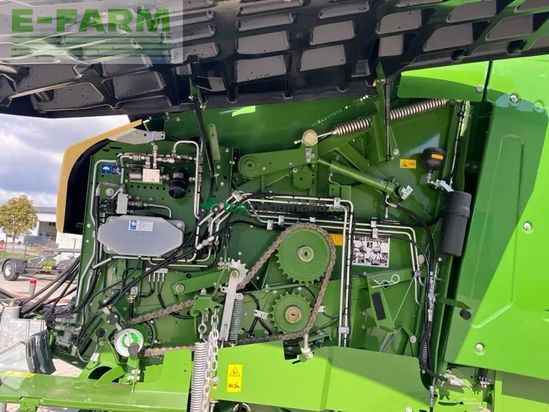 Empacadora gigant - Krone - comprima v 180 xc