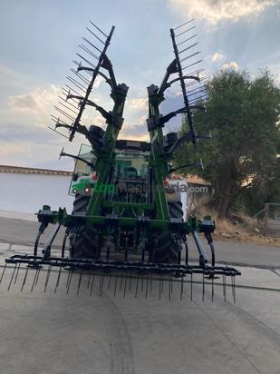 CULTIVADOR SEMICHISEL DE 23 BRAZOS ELASTOMEROS DE 35X35 EN 2 FILAS