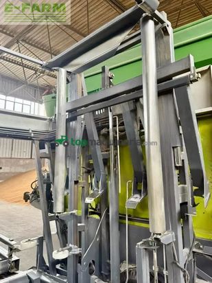 Empacadora gigant - Claas - quadrant 3200 rc mit tst quadro pac
