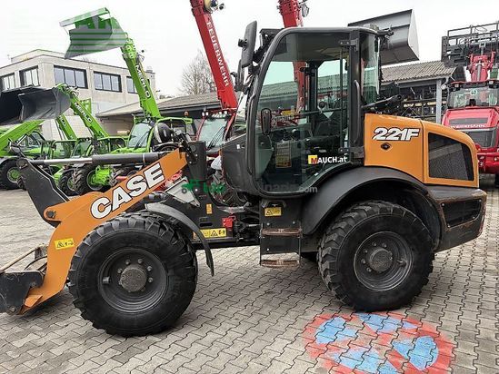 Minicargadora - Case IH - 221f mit euroadapter hydraulisch