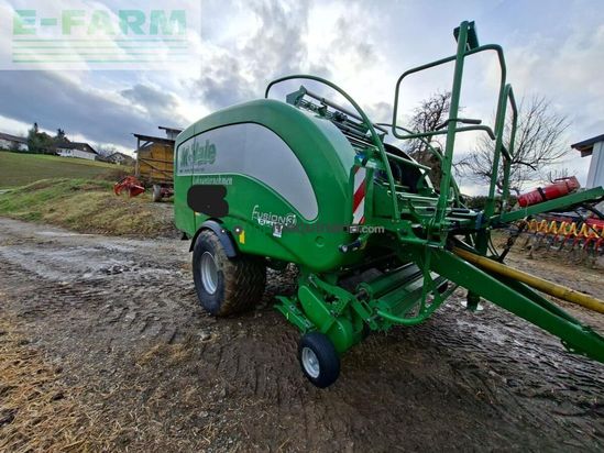 Empacadora gigant - McHale - fusion 3 plus