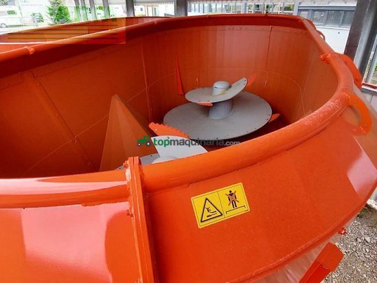 Remolqu esparcidor - Kuhn - profile 22.2 cl