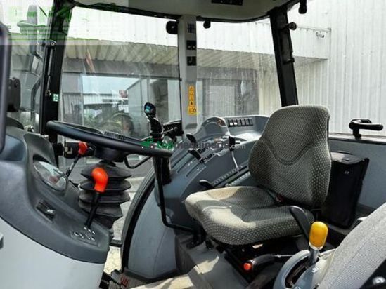 Tractor agrícola - Claas - elios 210 stage v