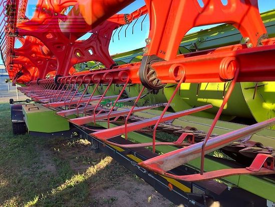 Cabezal - Claas - vario 1230 mit laser links/ wagen