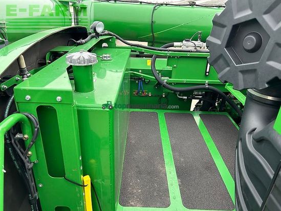 Cosechadora de Cereal - John Deere - s685i