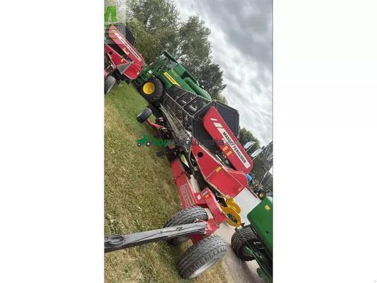 Cosechadora de Cereal - Massey Ferguson - 7270 beta