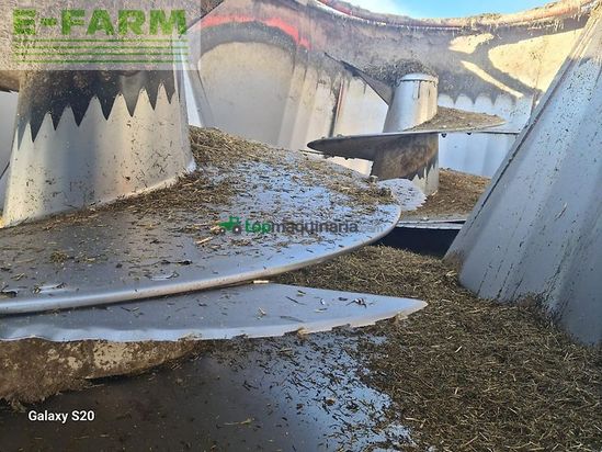 Remolqu esparcidor - Kuhn - euromix i 1880