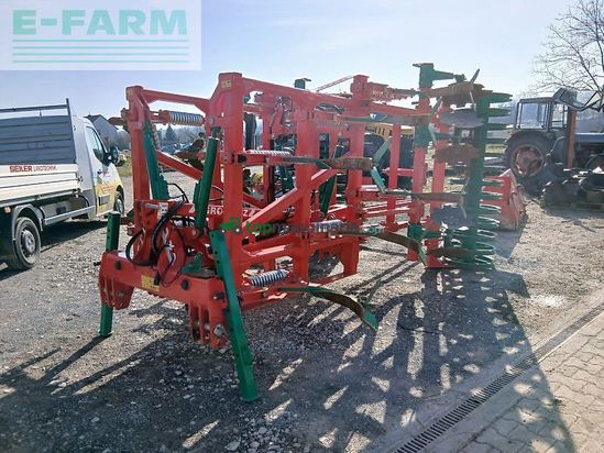 Cultivador - Agro-Masz - runner 40 h + u-ring-walze 600