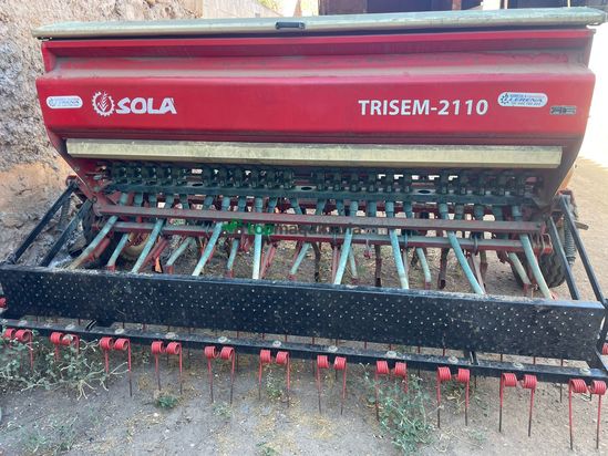 Sembradora Lamusa seminueva de 3 m