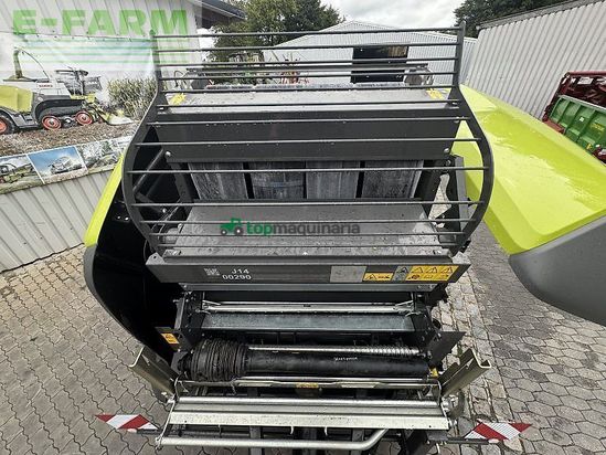 Empacadora gigant - Claas - variant 560 rc pro