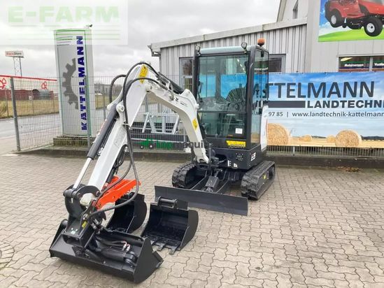 Excavadora - Bobcat - e 19