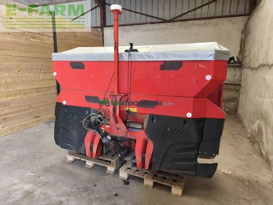 Esparcidor - Kuhn - axis 40.2 m-emc